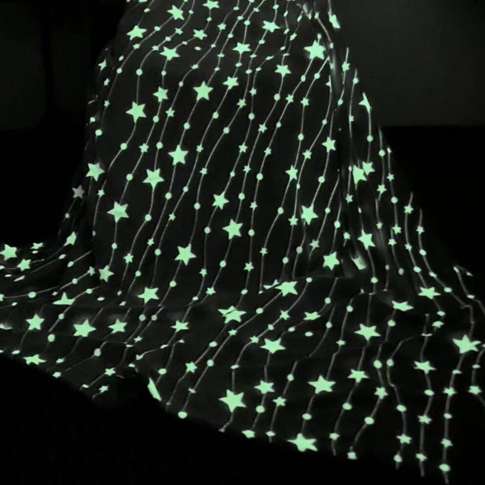 Star Glow In The Dark Flannel Blanket details