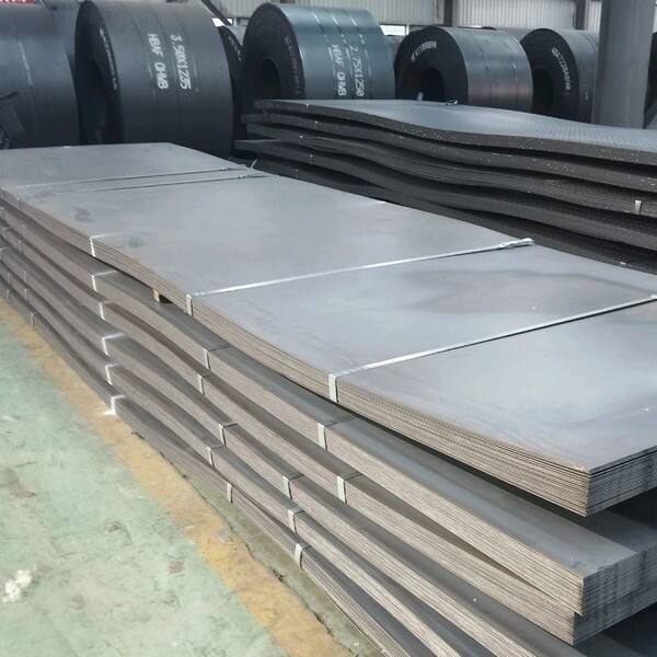 Common uses for hot rolled sheet metal in construction and manufacturing