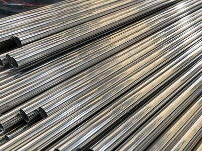 Why is the steel industry not a good place to make a quick money?