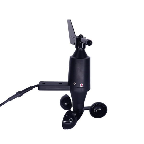 Weather stations with intuitive software for easy data analysis
