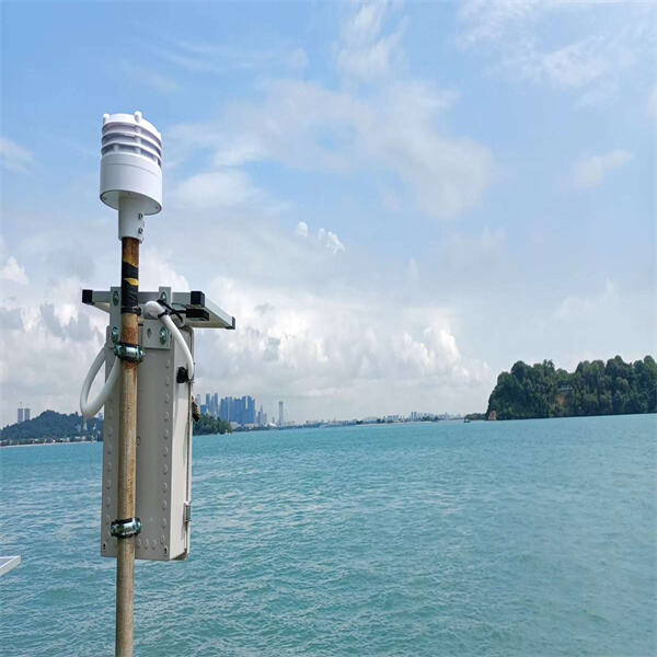 Portable weather stations for farmers, hikers, and anyone in between