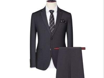 Why Every Man Needs a Custom Suit (And How to Get One)