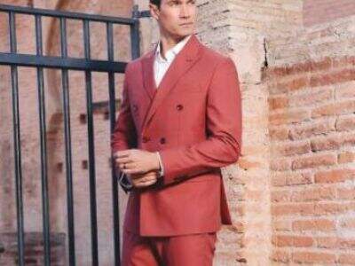 Mens Custom Suits: The Ultimate Guide to a Perfect Fit
