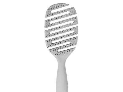 Comment tester la qualité d'un peigne avant de l'acheter pour votre salon