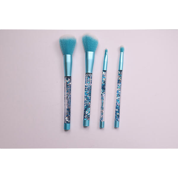 Doe je make-up routine uit de kluis met deze must-have coole borstels.