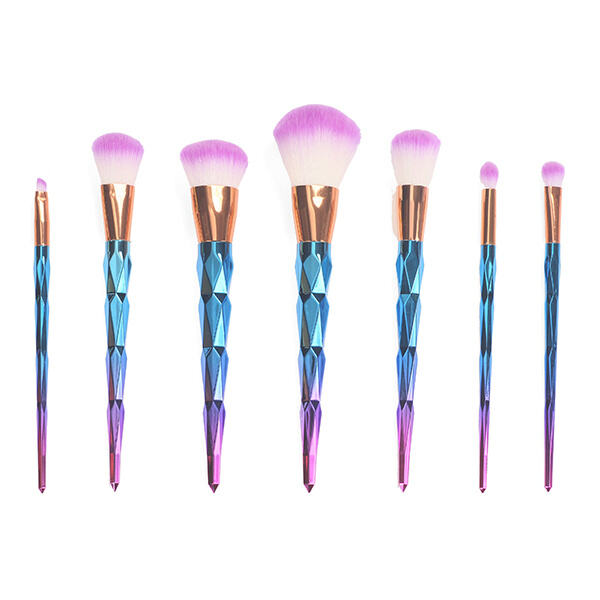 Get Creative and Experiment with Different Makeup Brush Techniques