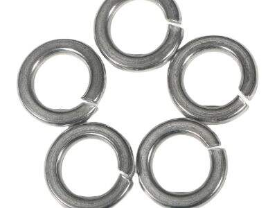 Why OEMs Specify Stainless Steel Washers for Corrosive Environments