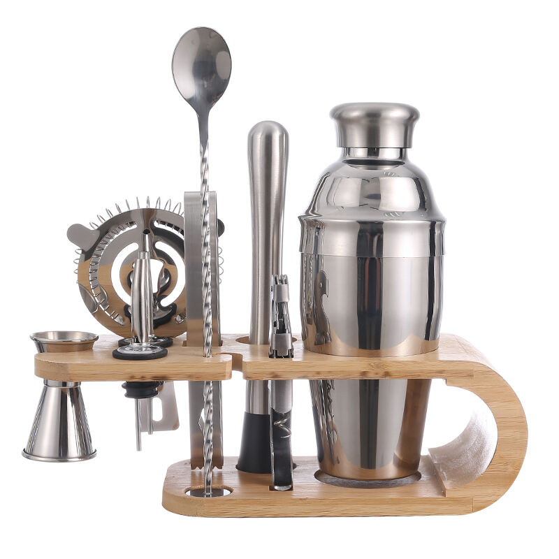 Professional Bar Ware Tools 550ML Stainless Steel Cocktail Shaker Set with Wood Stand manufacture