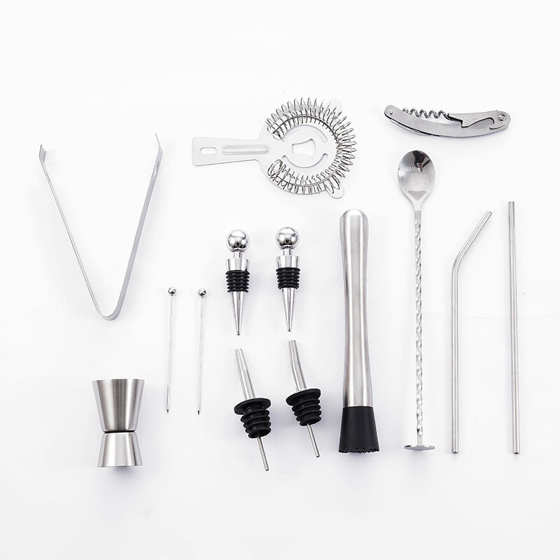 700ml Double Vacuum Stainless Steel Shaker Set Cocktail Kit Set for Cocktail Shaker Bar Tools factory