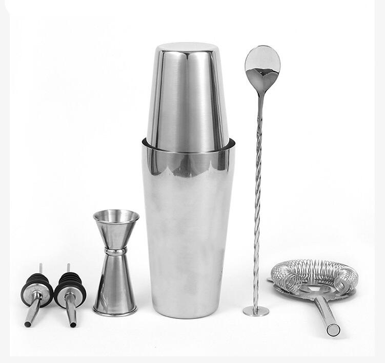 New Style High Quality Customizable 6 Piece Stainless Steel Cocktail Shaker Bar Set supplier