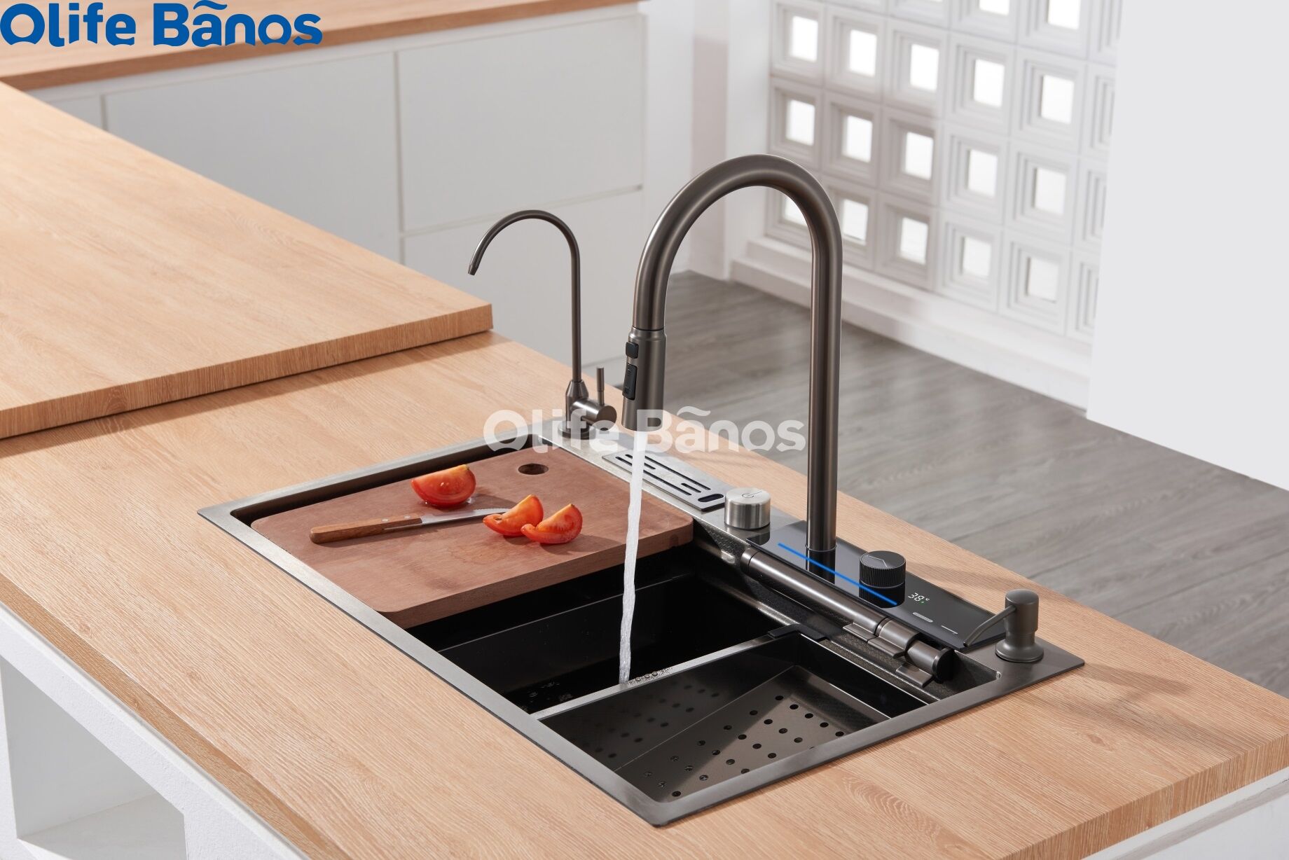 Olife Banos Tiktok Trend SUS 304 Led Digital Display Waterfall Faucet Bionic Honeycomb  Kitchen Sink With Cup Washer manufacture