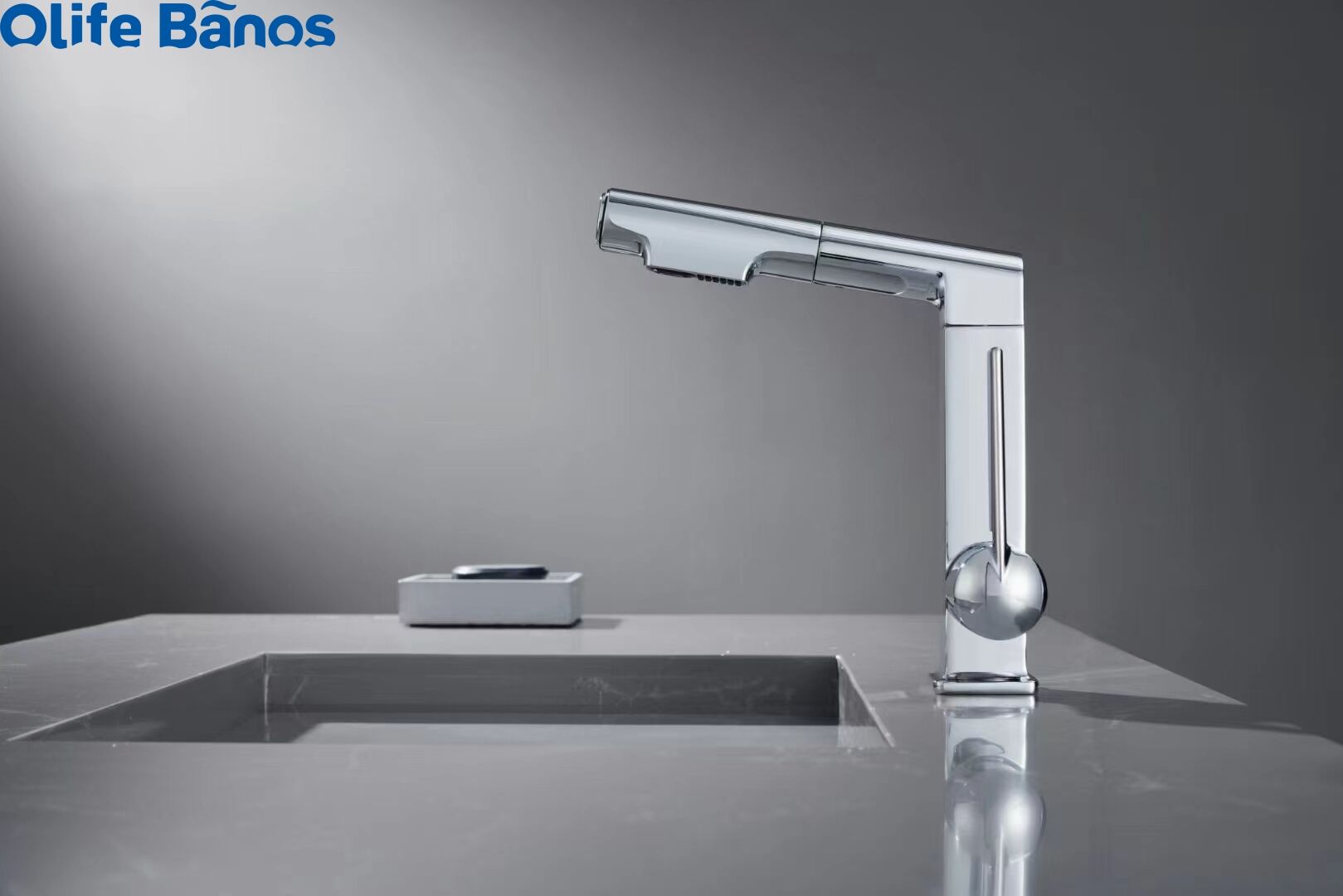 High Quality Luxury Bathroom Hot And Cold Water Flexible Stretch Out And Draw Back Basin Mixer Basin Faucet details