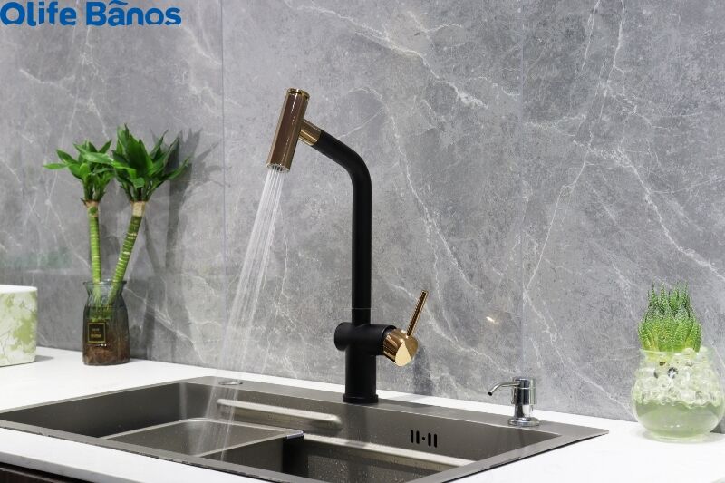 2024 European Style Multifunctional Pull-out Hot Cold Plating Black Retractable Water Saving Kitchen Faucet factory