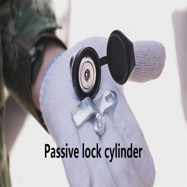 Bluetooth Master Lock Can be Controlled and Monitored via the Master Lock Vault App!
