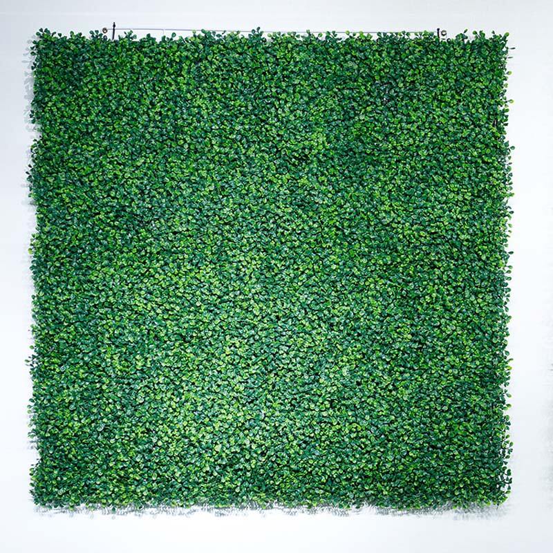 Milan Leaf