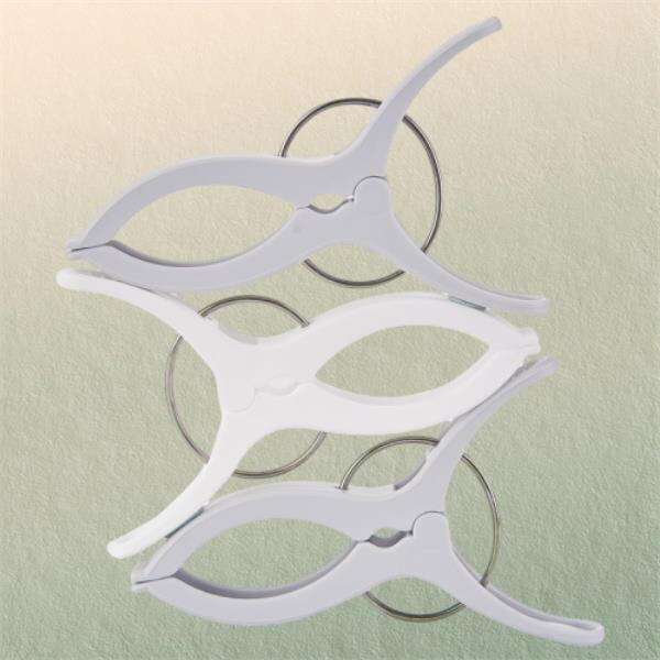 Organize Your Closet with Hanger Pant Clips
