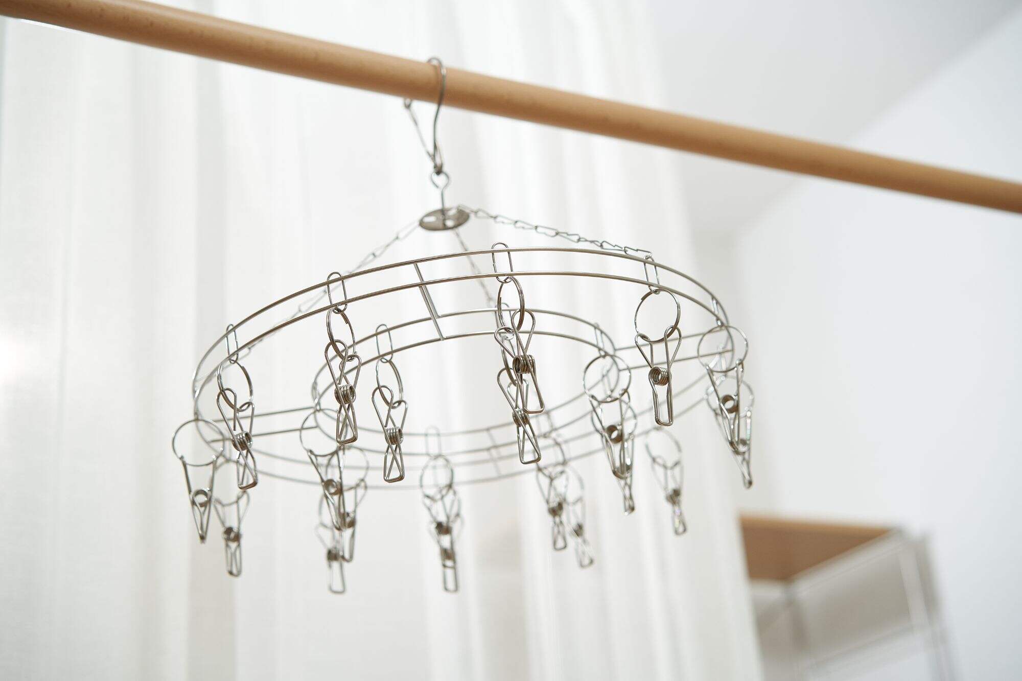 SOLELY SY555 Stainless Steel Round Hanging Drying Rack with 20 Clips