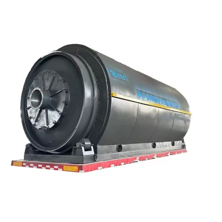 Why is there water in cracked waste tire oil?