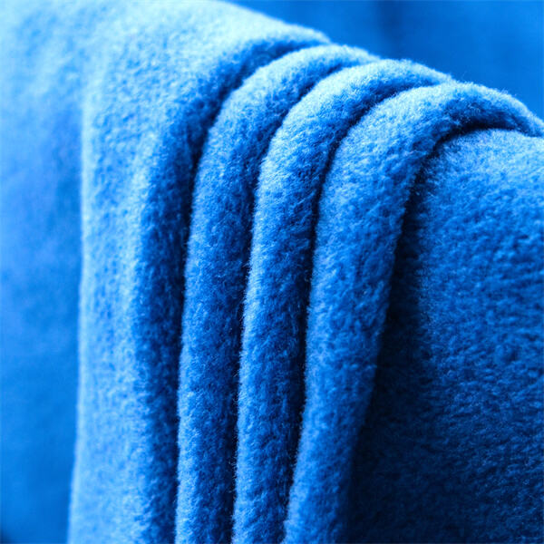 Jwe konfyableman ak dousman polaroze antrèn