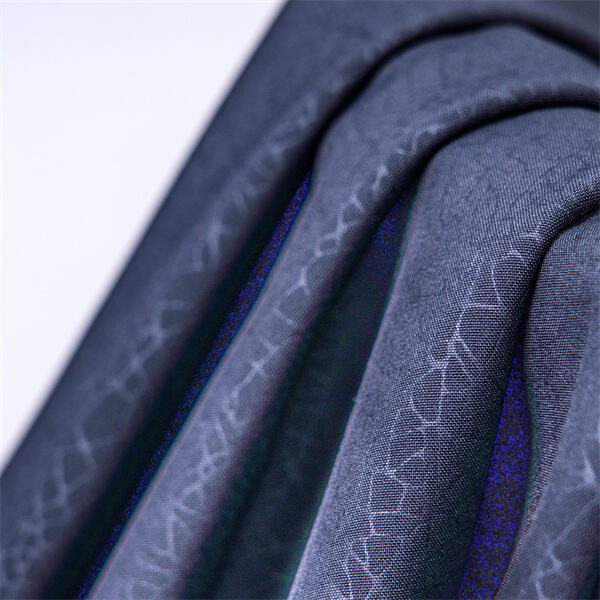 اكتشف إمكانياتك مع التصميم الابتكاري لـ Softshell Hi Tech