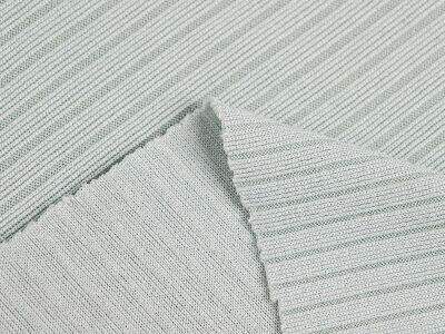 Kilès Rezon Ki Fè Teyo Rib Se Yon Elemen Enpakab nan Chak Kolèksyon Vètman Tris