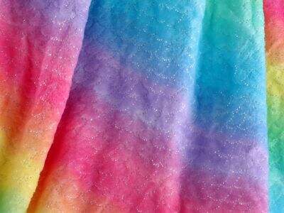 راهنمای کامل پارچه کتان: ویژگی‌ها، انواع و کاربردها