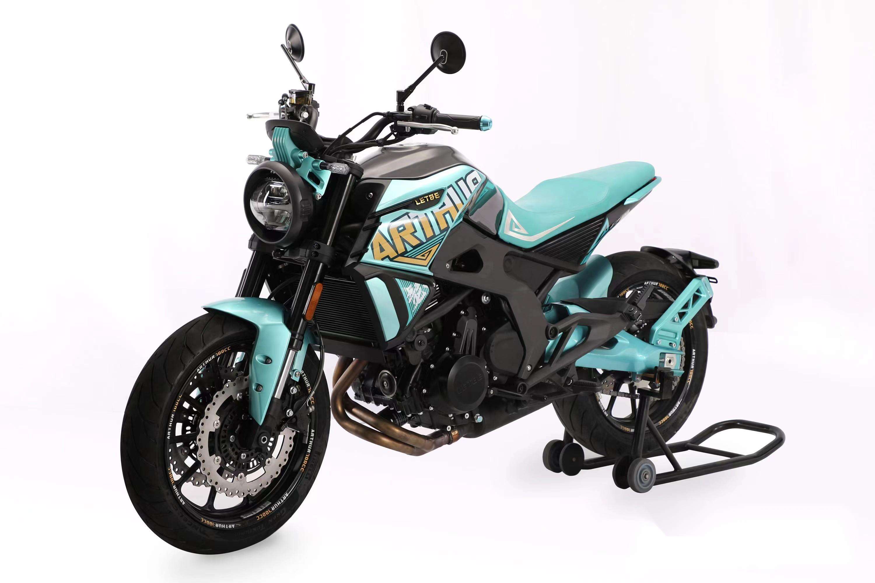 Adult High speed motorcycle for Fission 700CC Chinese-made retro model with front and rear ABS factory