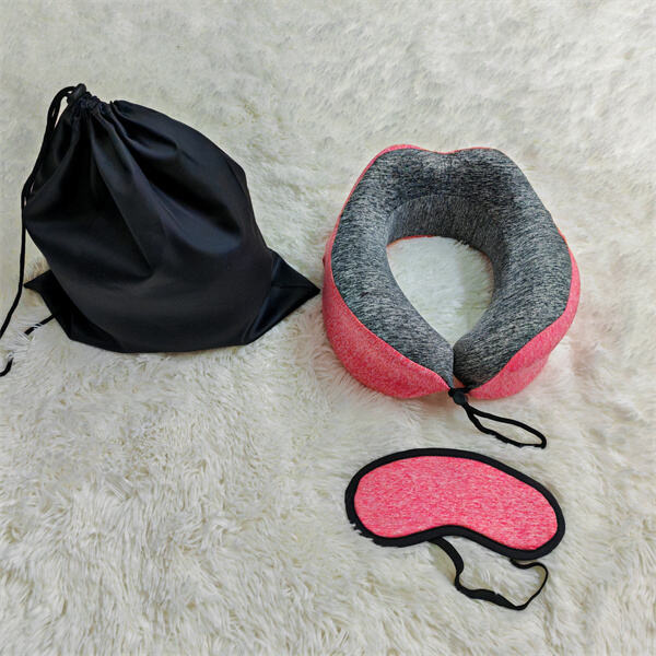 The Secret to Stress-Free Travel? A Good Travel Pillow!