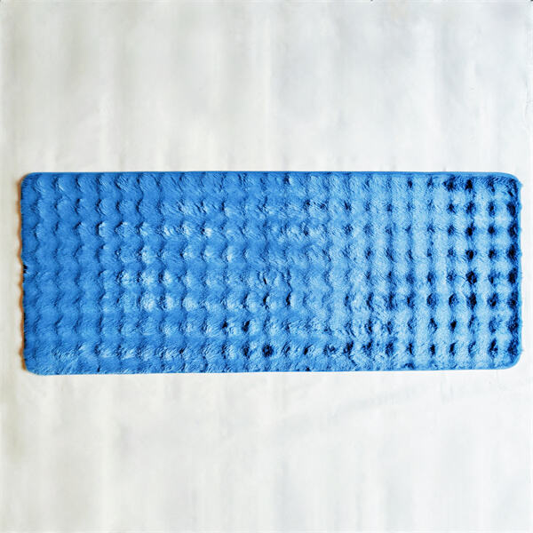 Upgrade Your Bathroom Experience with a Plush Long Bath Mat!