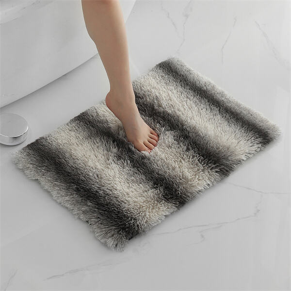 Keep your feet warm in the morning with a cozy bathroom runner