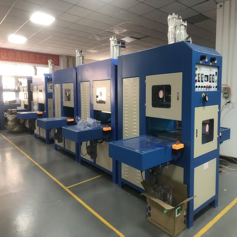 Sliding table welding and cutting machine