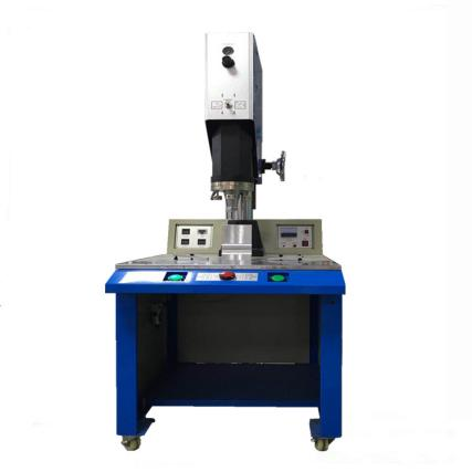 Ultrasonic welding machine