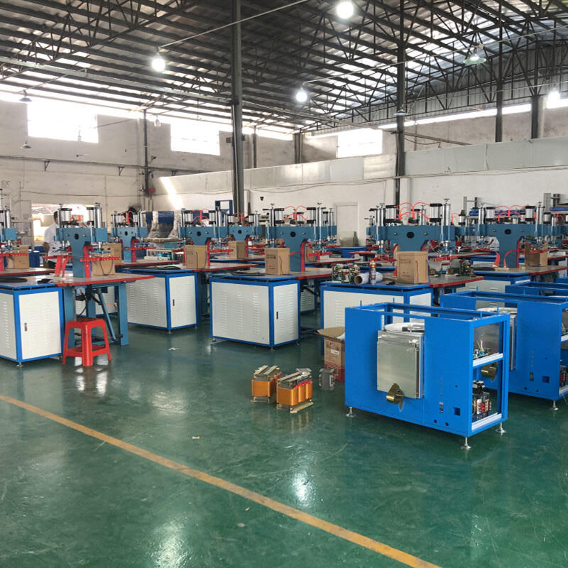 High frequency double head ceiling soft film welding machine