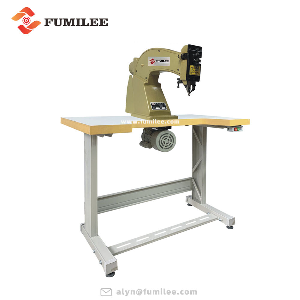 FC-17 Inside the molding trimming machine