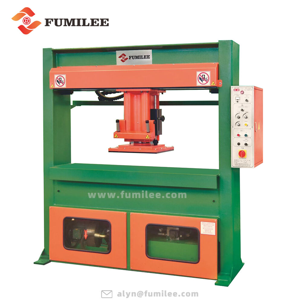 FC-825 Hydraulic Gantry Cutting Machine