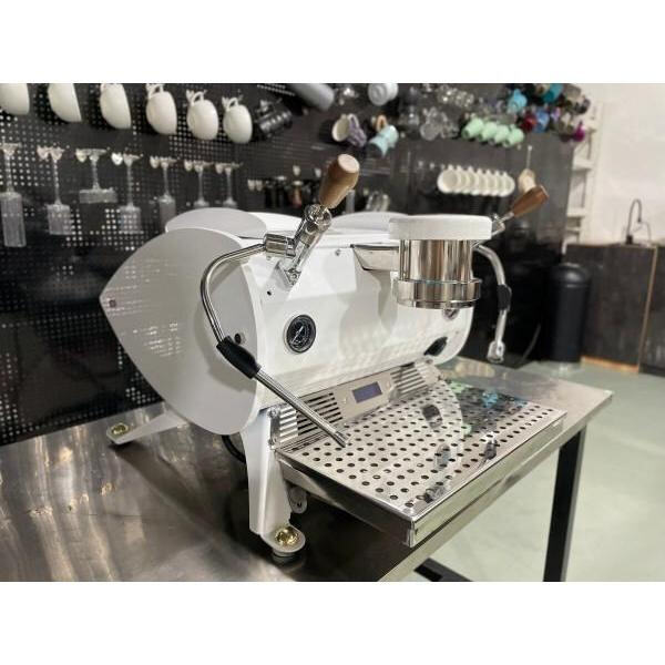 Hone your barista skills with a high-quality commercial espresso machine