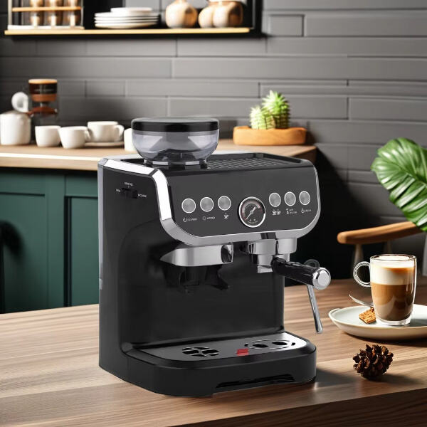 Améliorez votre jeu de barista maison avec une machine à expresso combinée à un moulin