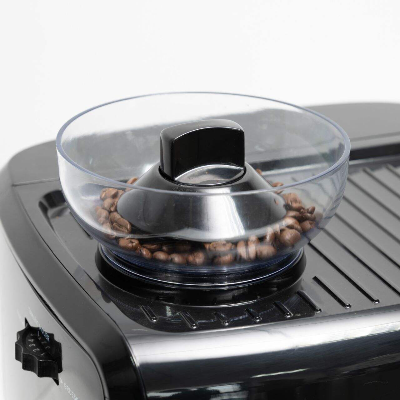 Automate your morning routine with a reliable auto grind espresso machine
