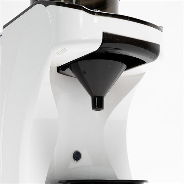 احصل على قهوة الصباح المثالية بإضافة موزع حليب في مطبخك