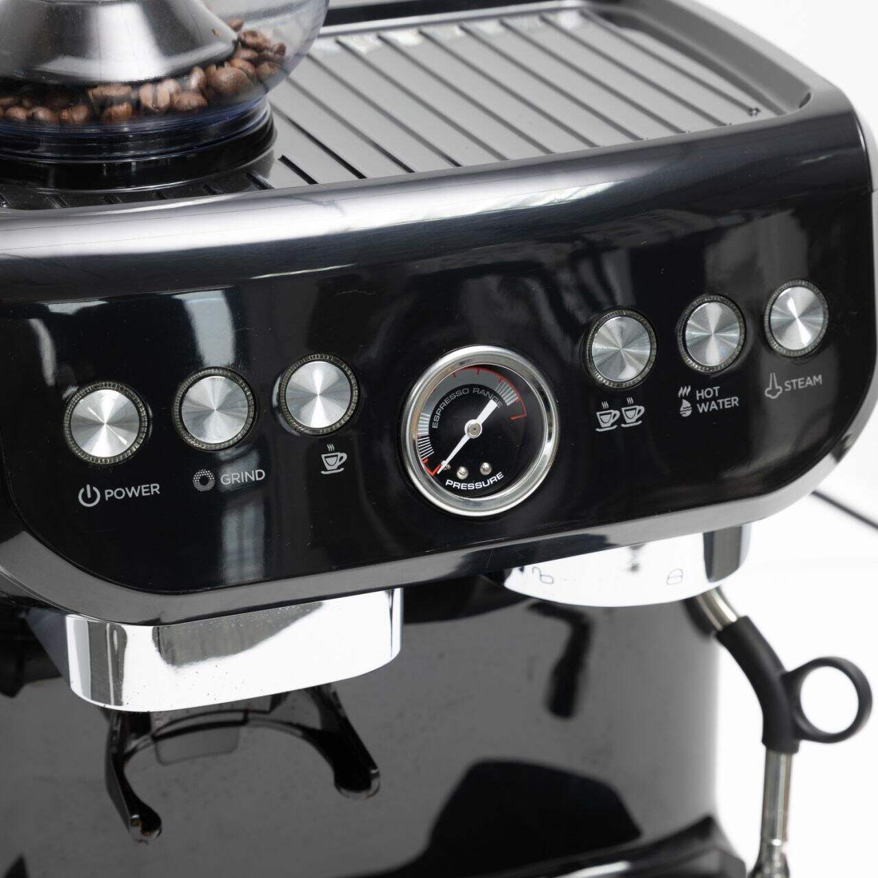 Elevate your coffee game with a cutting-edge auto grind espresso machine