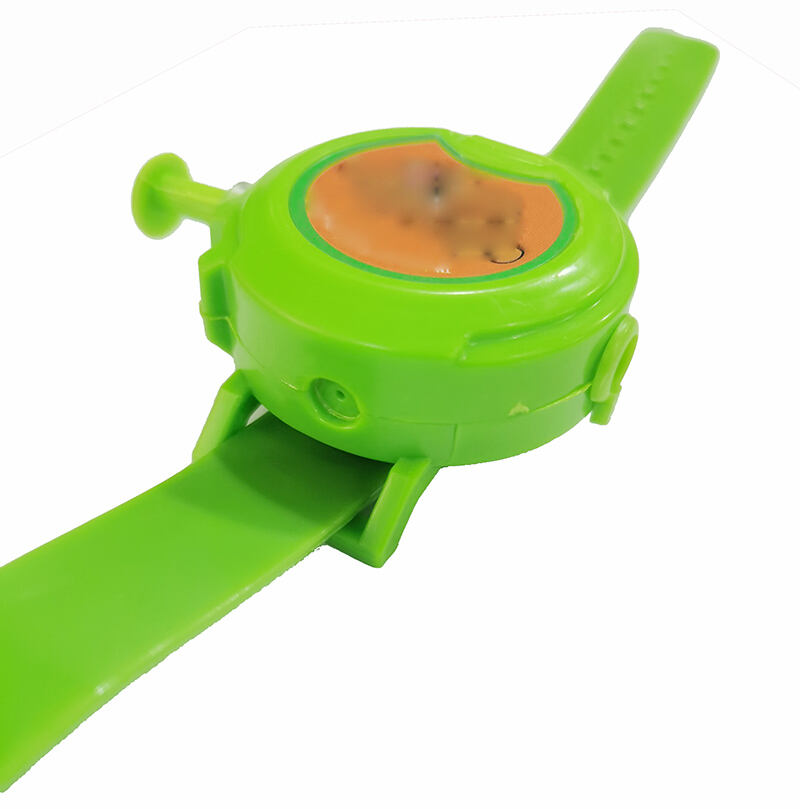 New design kids watch shape plastic water squirter promotional toy for sale details