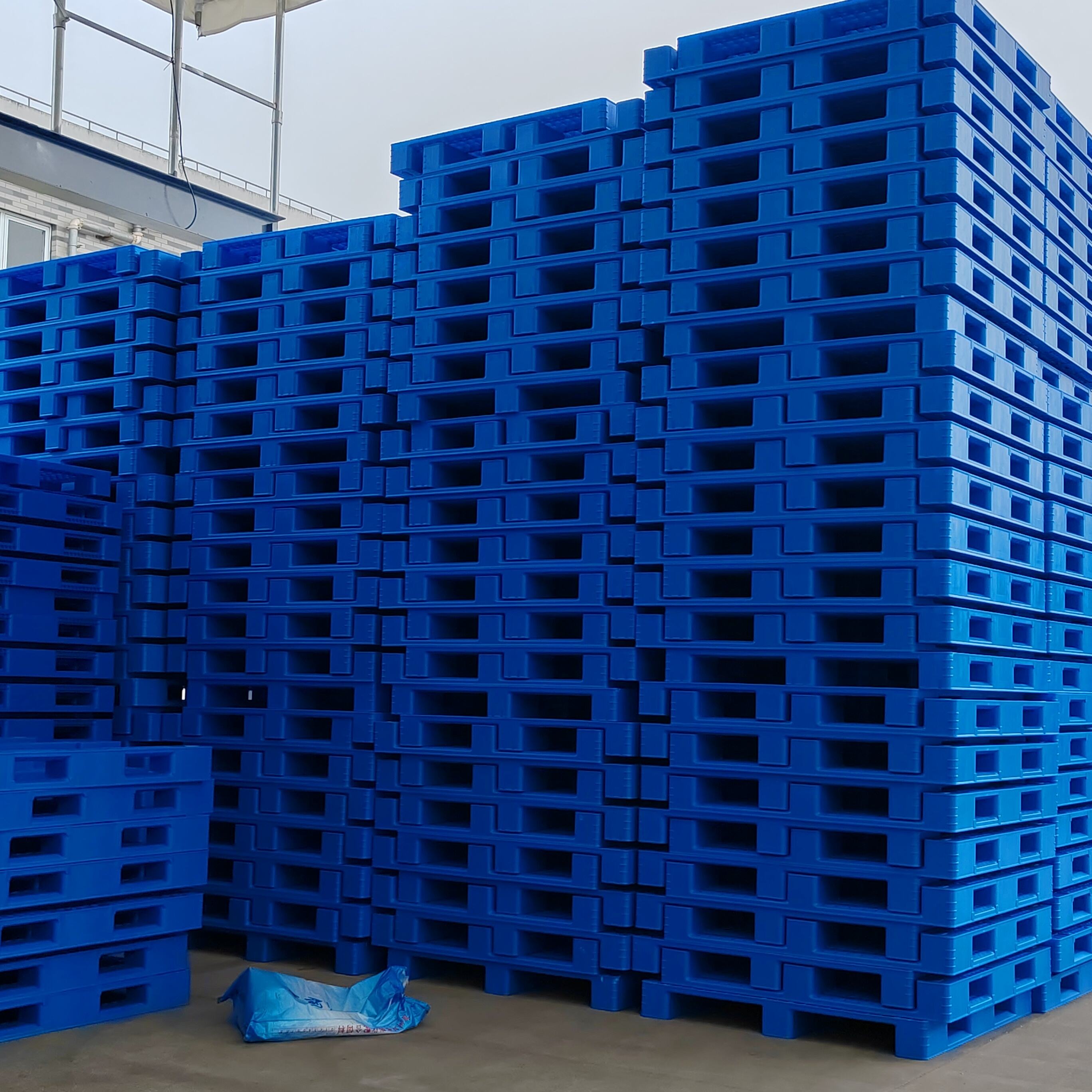 1100*1100 Heavy Duty Two-way Industry Plastic Pallet Entry Euro ...