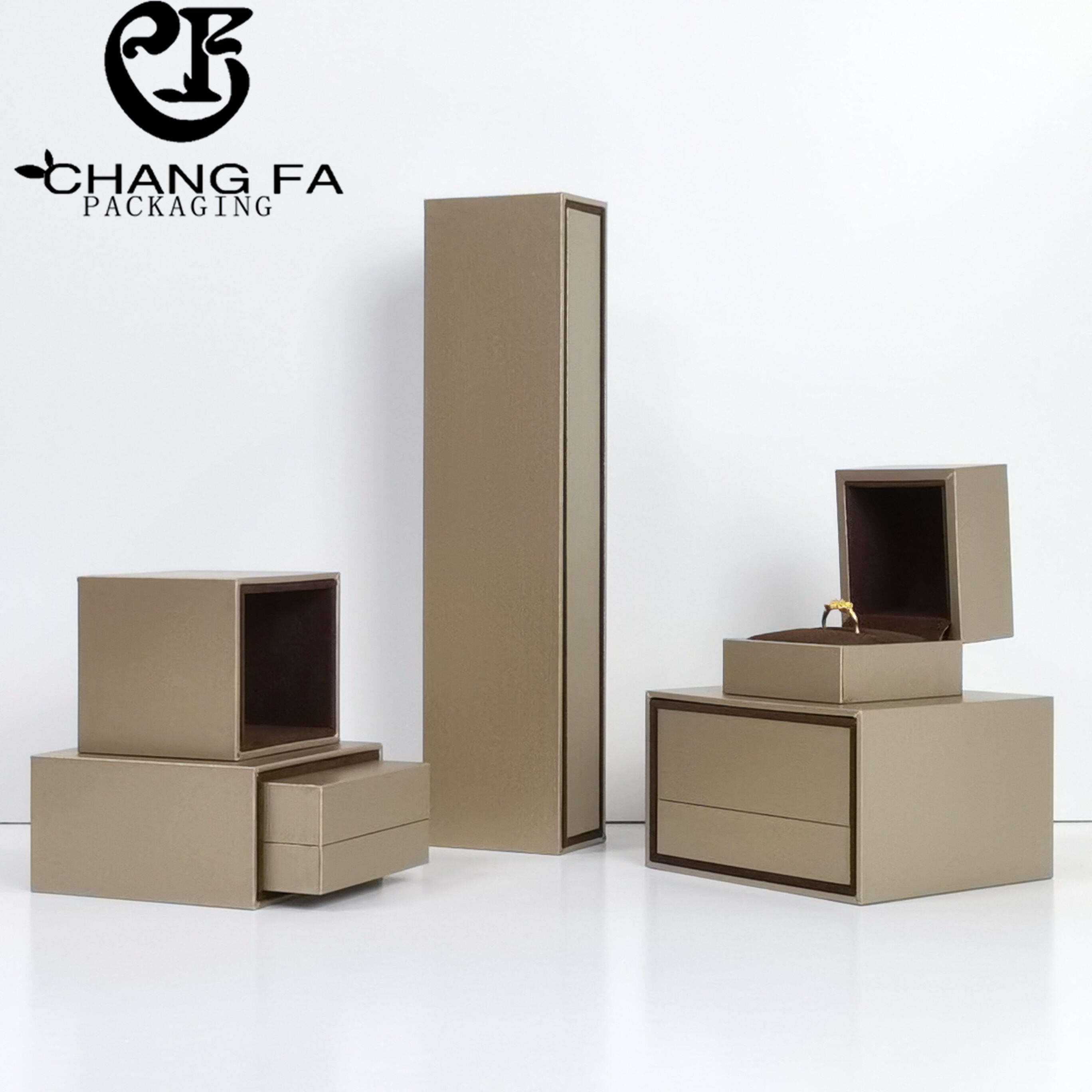 Custom Wholesale Small Bussiness Packaging Unique Plastic Jewelry Box For Necklace