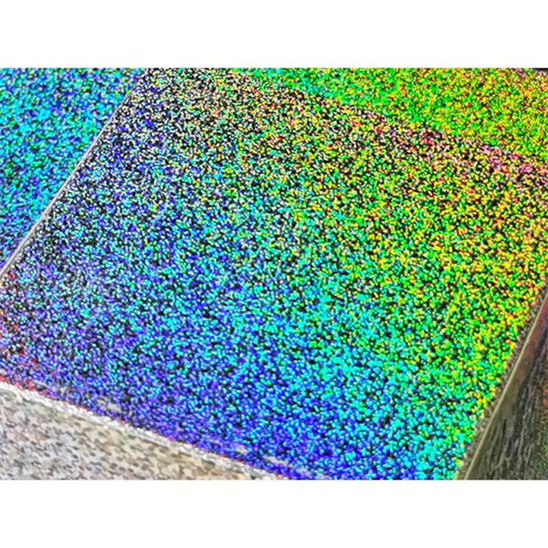 カードボード製のリサイクル可能なシューボックスで廃棄物を削減