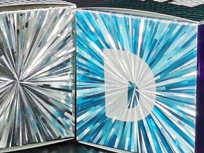 موردُو الورق الهولوغرامي الصديق للبيئة لتغليف مستدام