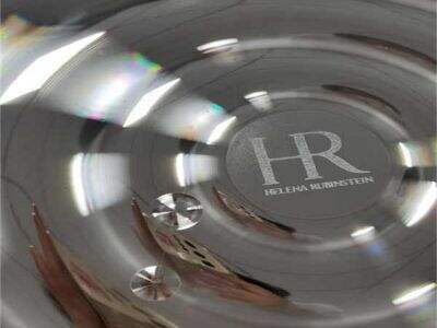 Why Hot Stamping Foil Makes Your Packaging Look Premium