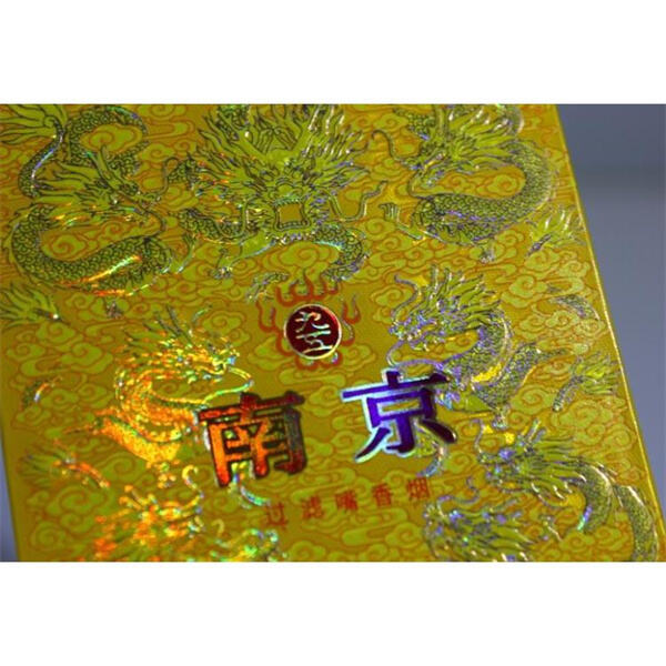 タバコのパッケージがイタリアの喫煙文化に与える影響