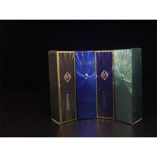 From lipstick to concealer, find the perfect storage solution with cosmetic boxes.