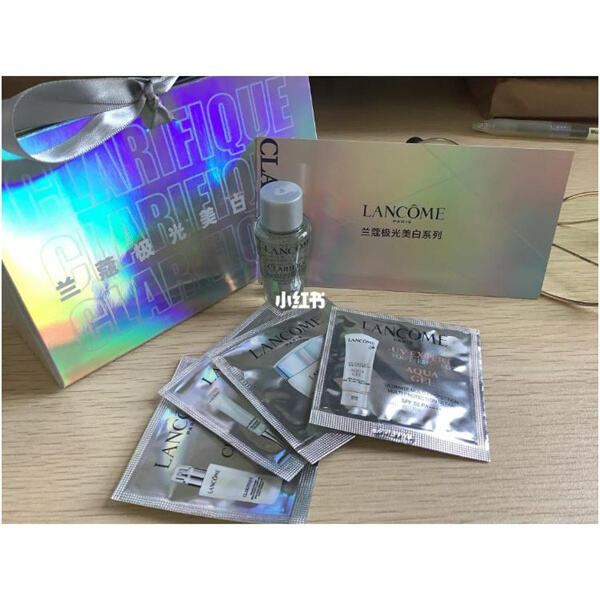 Creating Eye-Catching Cosmetic Packaging with Customization