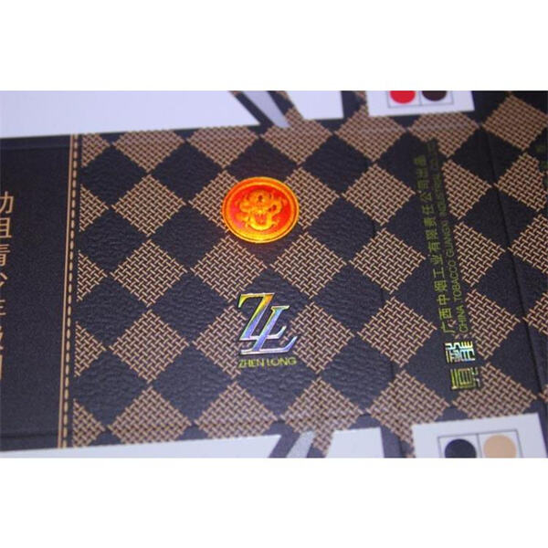 耐久性があり、分解可能な麻製タバコパッケージ。